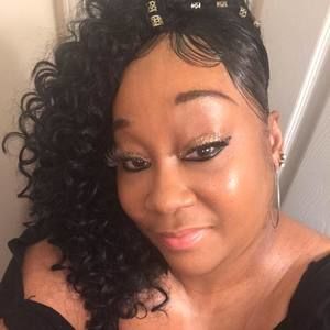 Meet your Posher, Staci